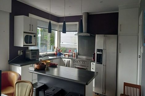 Photo of property in 9 Taupo Crescent, Plimmerton, Porirua, 5026