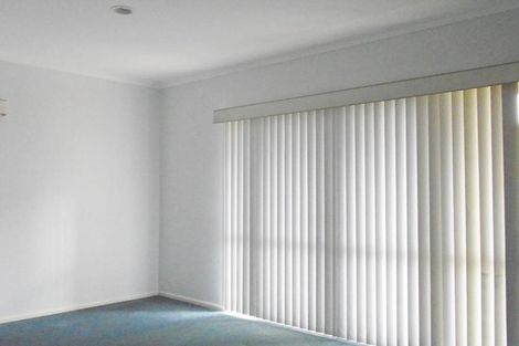 Photo of property in 59 Ransom Smyth Drive, Goodwood Heights, Auckland, 2105