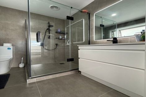 Photo of property in 31b Hill Crescent, Papakura, 2110