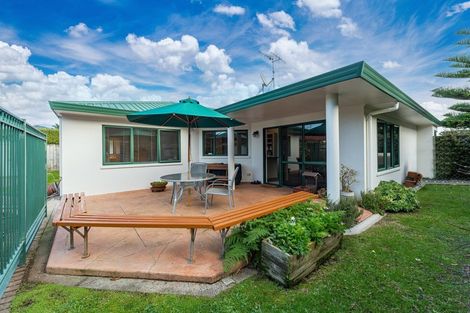 Photo of property in 30 Caversham Drive, Rototuna, Hamilton, 3210