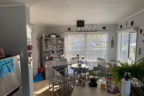 Photo of property in 26 Usherwood Crescent, Akina, Hastings, 4122