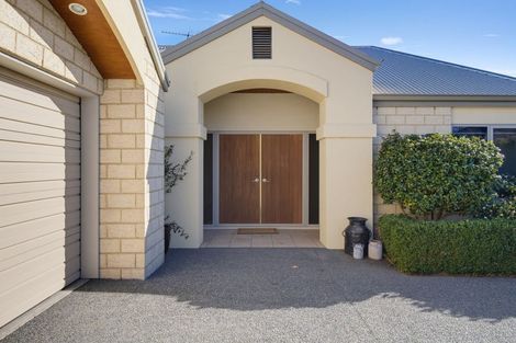 Photo of property in 6 Thornley Place, Woodend, 7610
