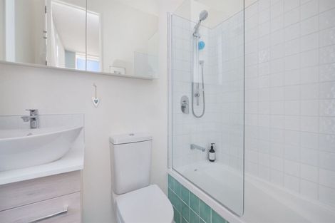 Photo of property in 33 Stoke Street, Sumner, Christchurch, 8081