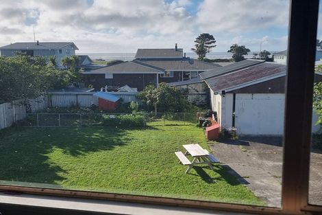 Photo of property in 36 Cook Street, Carters Beach, Westport, 7825