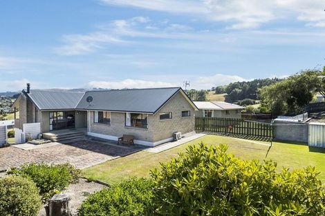 Photo of property in 47 Elwyn Crescent, Green Island, Dunedin, 9018