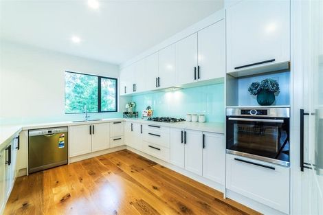 Photo of property in 49 Blacks Road, Greenhithe, Auckland, 0632