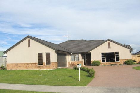 Photo of property in 24 Edenpark Drive, Rototuna North, Hamilton, 3210
