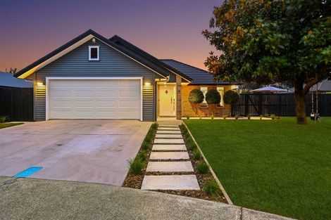 Photo of property in 14 Rosewood Court, Huntington, Hamilton, 3210