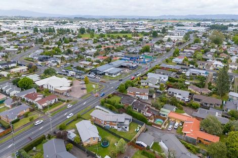 Photo of property in 180 Sandwich Road, St Andrews, Hamilton, 3200