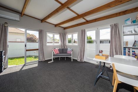 Photo of property in 27 Aitken Street, Ashburton, 7700