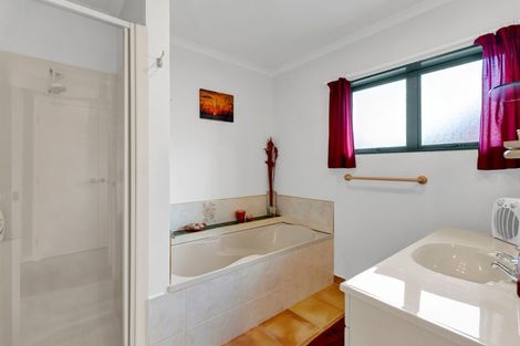 Photo of property in 148 Parklands Avenue, Bell Block, New Plymouth, 4312