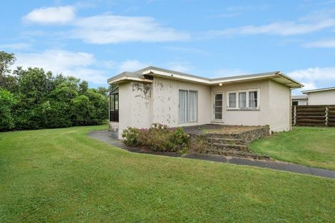 Photo of property in 70 Moana Street, Otaki Beach, Otaki, 5512