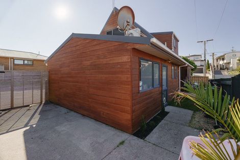 Photo of property in 180a Valley Road, Mount Maunganui, 3116