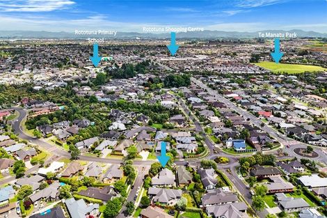 Photo of property in 11 Saint James Drive, Huntington, Hamilton, 3210