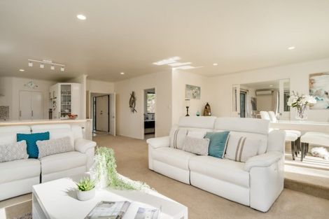 Photo of property in 17 Te Karaka Drive, Te Puna, Tauranga, 3174