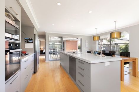 Photo of property in 16 Kitakita Grove, Motueka, 7120