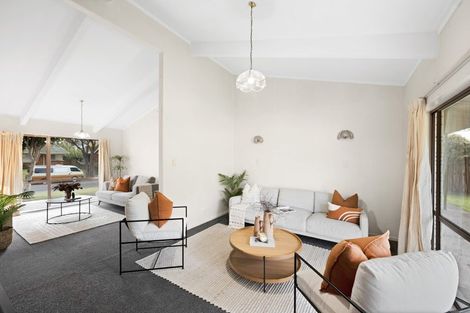 Photo of property in 60 Pulham Crescent, Queenwood, Hamilton, 3210