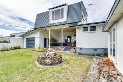 Photo of property in 257 Whirinaki Road, Eskdale, Napier, 4182