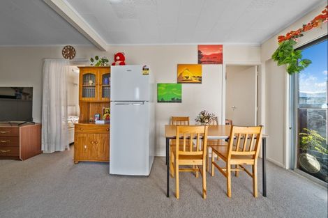 Photo of property in 28a Clemow Road, Fitzroy, New Plymouth, 4312