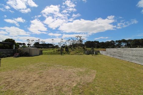 Photo of property in 130 Kelly Jade Avenue, Matarangi, Whitianga, 3592