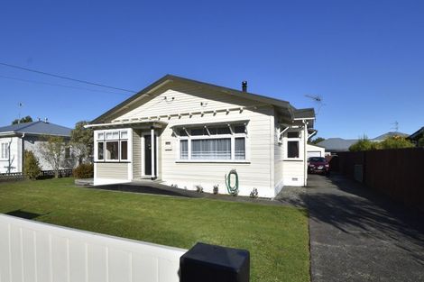 Photo of property in 14 Wakelin Street, Carterton, 5713