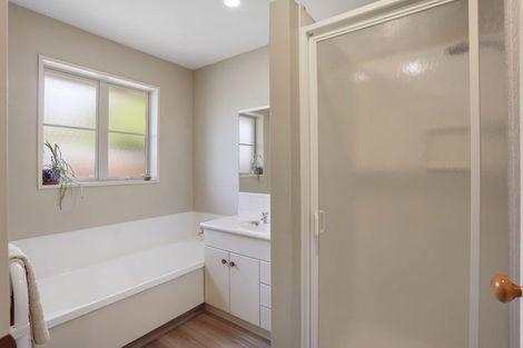 Photo of property in 4 Greenwood Close, Woodend, 7610