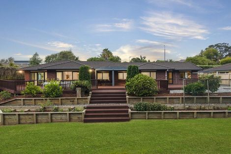 Photo of property in 48 Shelter Drive, Greenhithe, Auckland, 0632