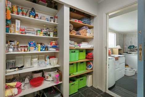 Photo of property in 6 Savage Crescent, Waipukurau, 4200