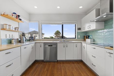 Photo of property in 1 Ascot Way, Orewa, 0931