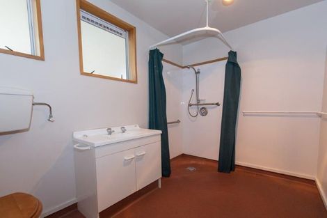 Photo of property in 5a Larch Place, Wanaka, 9305