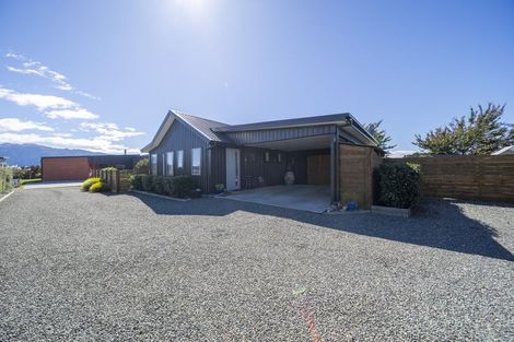 Photo of property in 37 Paton Place, Te Anau, 9600