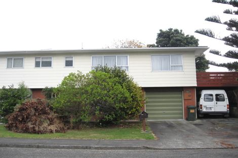 Photo of property in 2 Nola Avenue, Raumati Beach, Paraparaumu, 5032