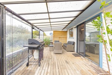 Photo of property in 74 Matai Street, Castlecliff, Whanganui, 4501