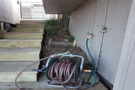 Photo of property in 128 Matipo Road, Te Atatu Peninsula, Auckland, 0610