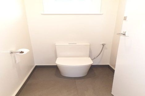 Photo of property in 5 James Street, Glenfield, Auckland, 0629