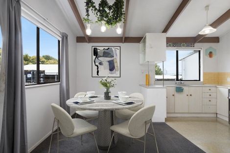 Photo of property in 2/46 Station Road, Pukekohe, 2120