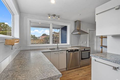 Photo of property in 22 Havelock Street, Phillipstown, Christchurch, 8011