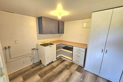 Photo of property in 8 Hutchins Street, Waitara, 4320