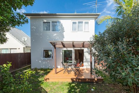 Photo of property in 1/672 Whangaparaoa Road, Stanmore Bay, Whangaparaoa, 0932