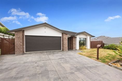 Photo of property in 59 Aotea Drive, Aotea, Porirua, 5024