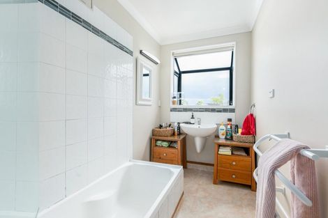 Photo of property in 283 Oceanbeach Road, Mount Maunganui, 3116