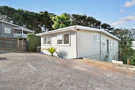 Photo of property in 1/7 Odette Road, Totara Vale, Auckland, 0629