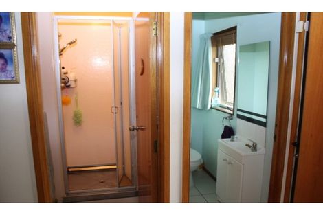 Photo of property in 13a Cross Street, Regent, Whangarei, 0112