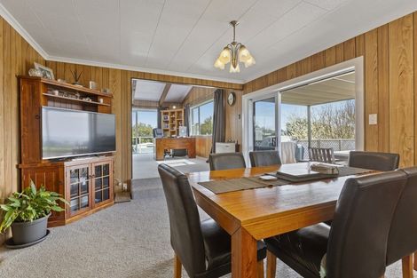 Photo of property in 41 Discovery Place, Marfell, New Plymouth, 4310