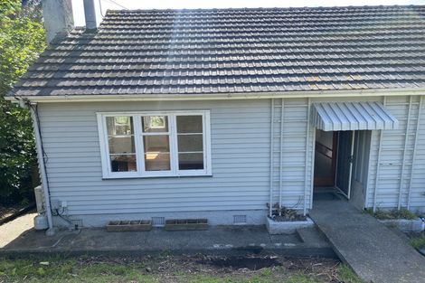 Photo of property in 16 Kaihuia Street, Northland, Wellington, 6012