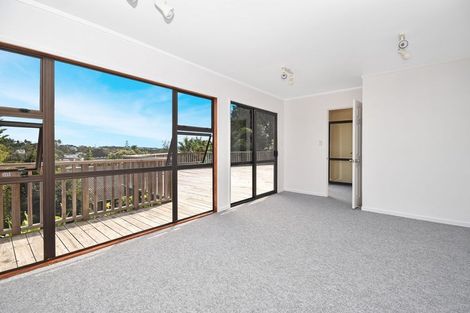 Photo of property in 24 Danbury Drive, Torbay, Auckland, 0630