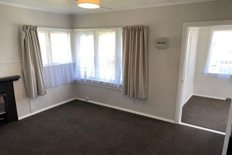 Photo of property in 10 Cornfoot Street, Castlecliff, Whanganui, 4501