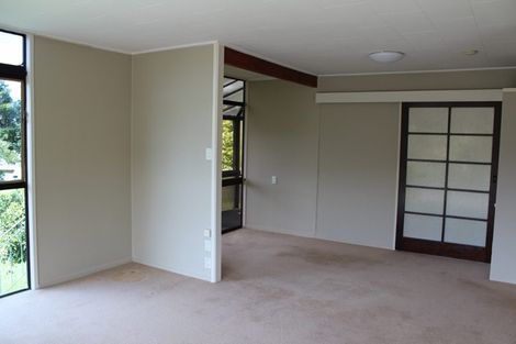 Photo of property in 1/6 Lyons Avenue, Murrays Bay, Auckland, 0630