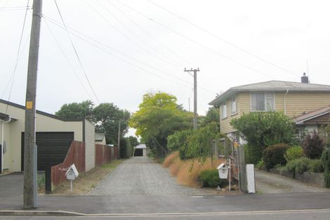 Photo of property in 18 Croziers Road, St Albans, Christchurch, 8052