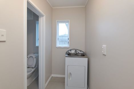 Photo of property in 40 Derwent Street, Island Bay, Wellington, 6023